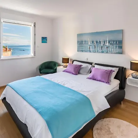 Daire Modern Center With Terrace Split