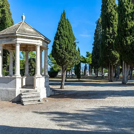 דירה Beachside Comfort In With Terrace *